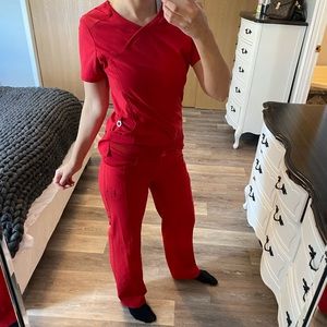 Cherokee infinity scrub SET